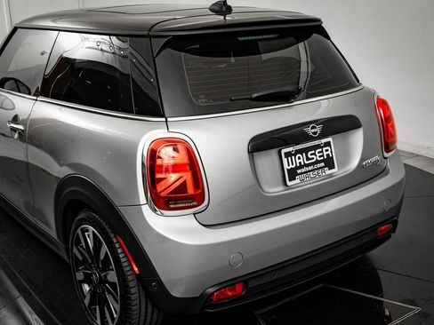 Used 2024 MINI Cooper SE image 19