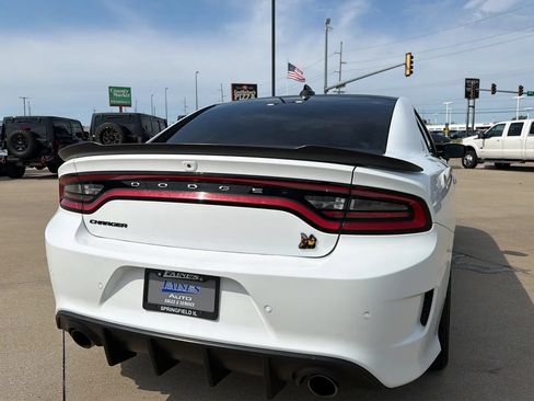 Used 2021 Dodge Charger Scat Pack w/ Plus Group RWD image 16