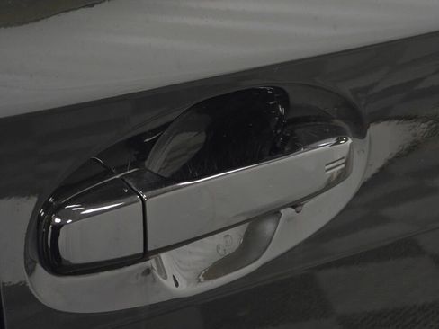 Used 2023 Subaru Impreza Premium image 29