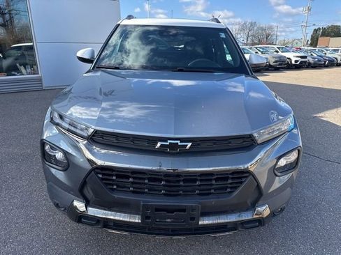 Used 2021 Chevrolet TrailBlazer ACTIV w/ Sun and Liftgate Package image 3