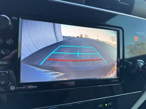 Used 2017 Toyota Corolla iM image 15