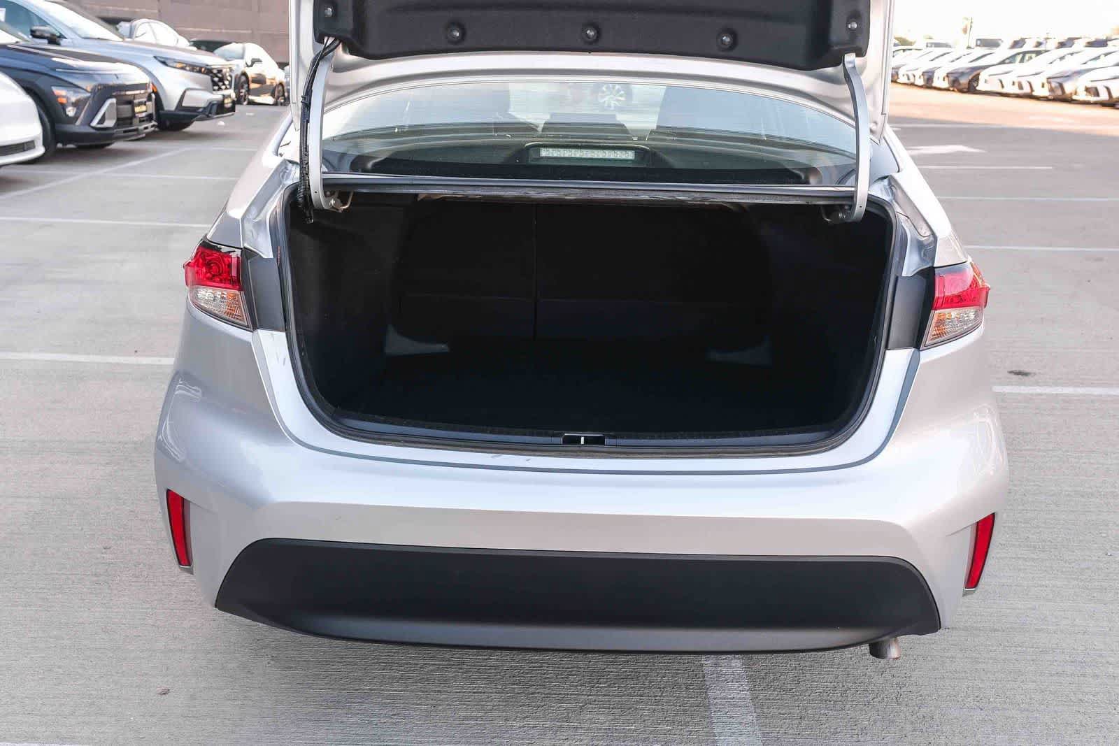 Certified 2024 Toyota Corolla LE FWD image 25