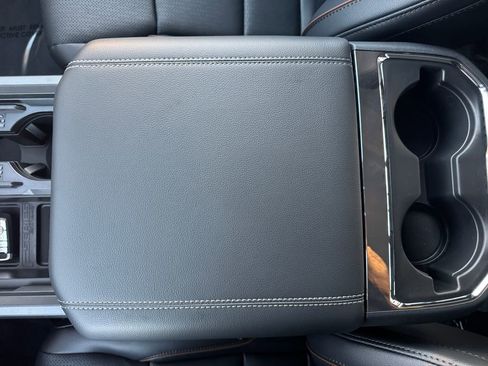 New 2026 Ford F350 Lariat w/ Lariat Premium Package image 40