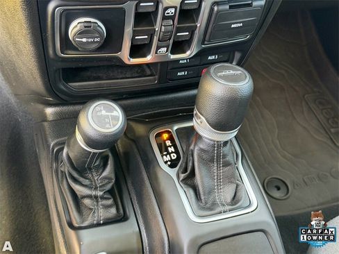 Certified 2024 Jeep Gladiator Sport image 28