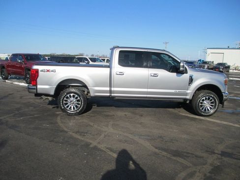 Used 2021 Ford F250 Lariat w/ Lariat Ultimate Package image 3