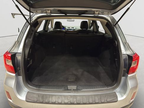 Used 2016 Subaru Outback 2.5i Limited image 28