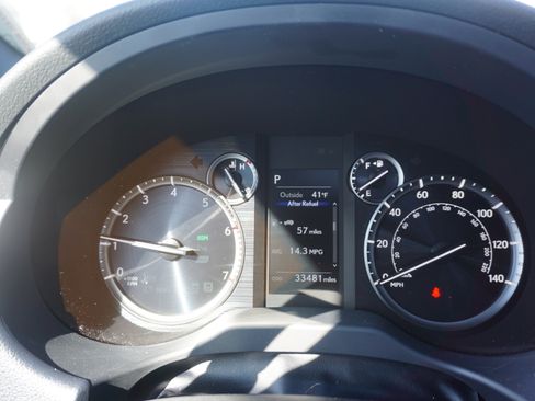 Used 2023 Lexus GX 460 Premium w/ Premium Plus Package image 10