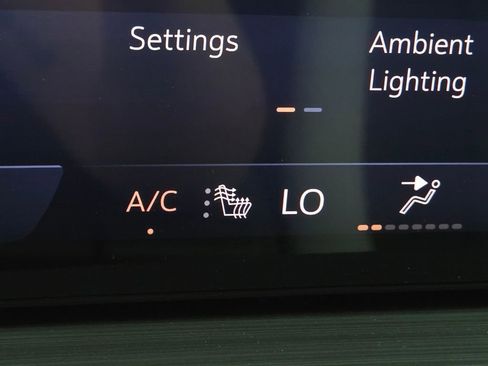 New 2025 Buick Envision Sport Touring image 6