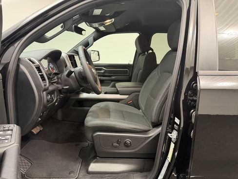 Used 2025 RAM 1500 Big Horn AWD/4WD image 5