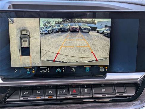 Used 2023 Chevrolet Silverado 1500 LTZ w/ LTZ Premium Package image 13