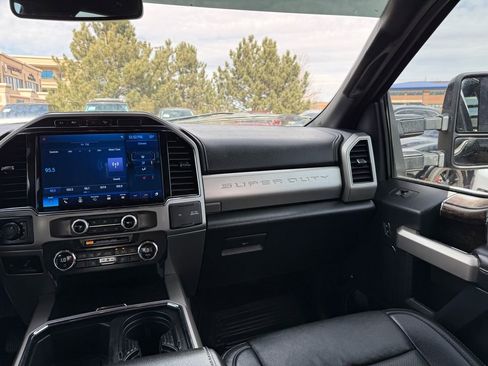 Used 2022 Ford F250 Lariat image 25