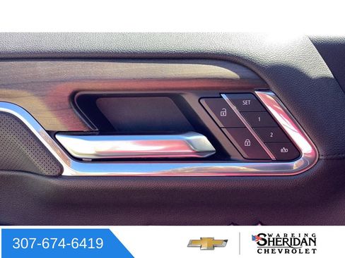 Used 2024 Chevrolet Silverado 1500 High Country w/ Technology Package AWD/4WD image 25