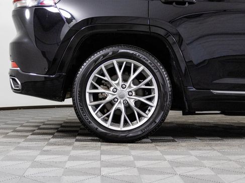 Used 2023 Jeep Grand Cherokee Summit image 47