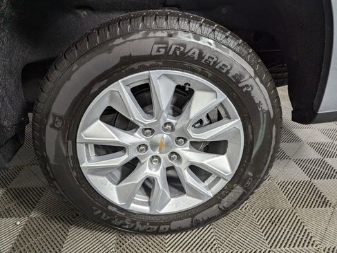 New 2025 Chevrolet Silverado 1500 Custom image 9