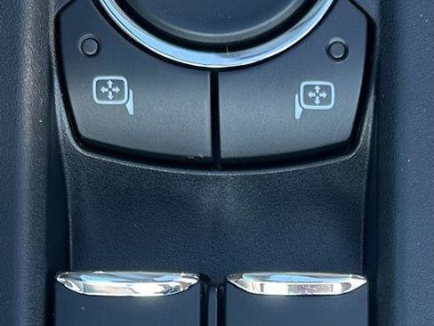 New 2025 Ford F250 Lariat w/ Chrome Package image 7