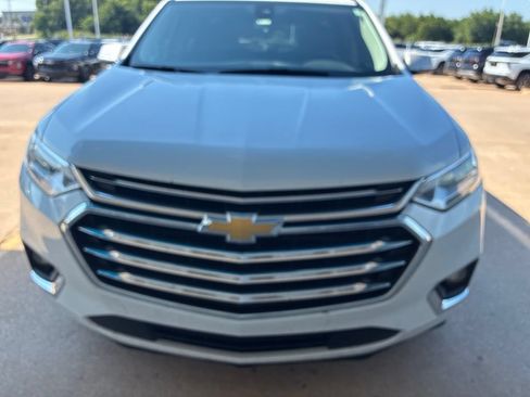 Used 2019 Chevrolet Traverse High Country w/ LPO, Floor Liner Package AWD/4WD image 2