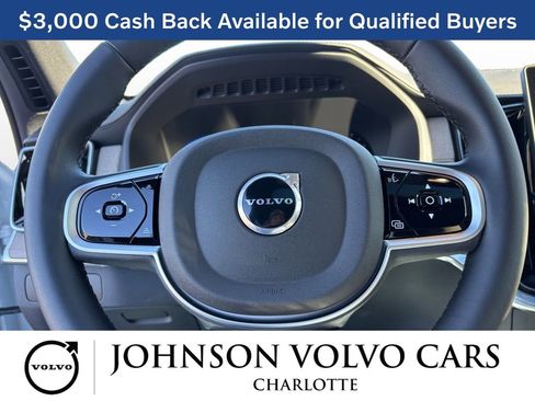 New 2026 Volvo XC90 B6 Plus w/ Protection Package Premier image 16