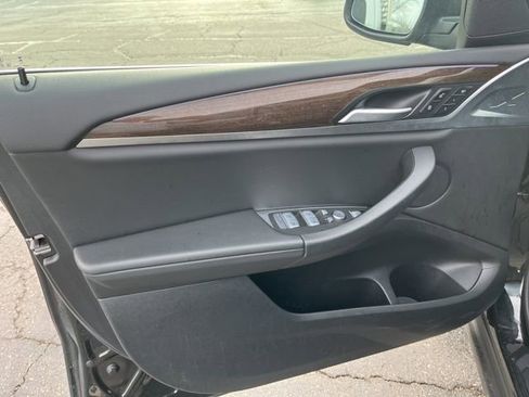 Used 2023 BMW X3 xDrive30i w/ Premium Essential Package image 9