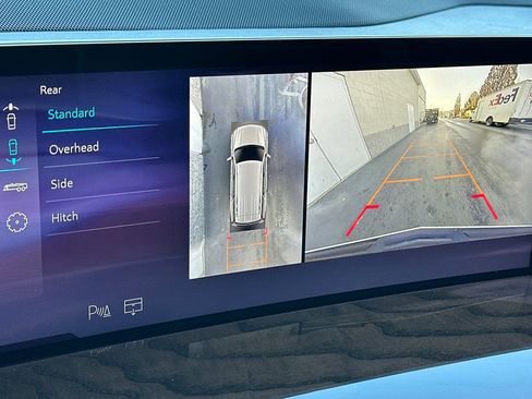 Certified 2025 Cadillac Escalade Sport Platinum image 26