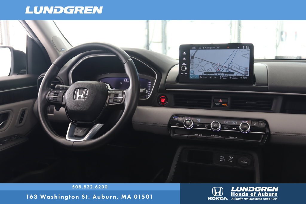Used 2024 Honda Pilot Elite image 5