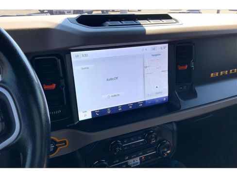 Used 2022 Ford Bronco Wildtrak AWD/4WD image 7