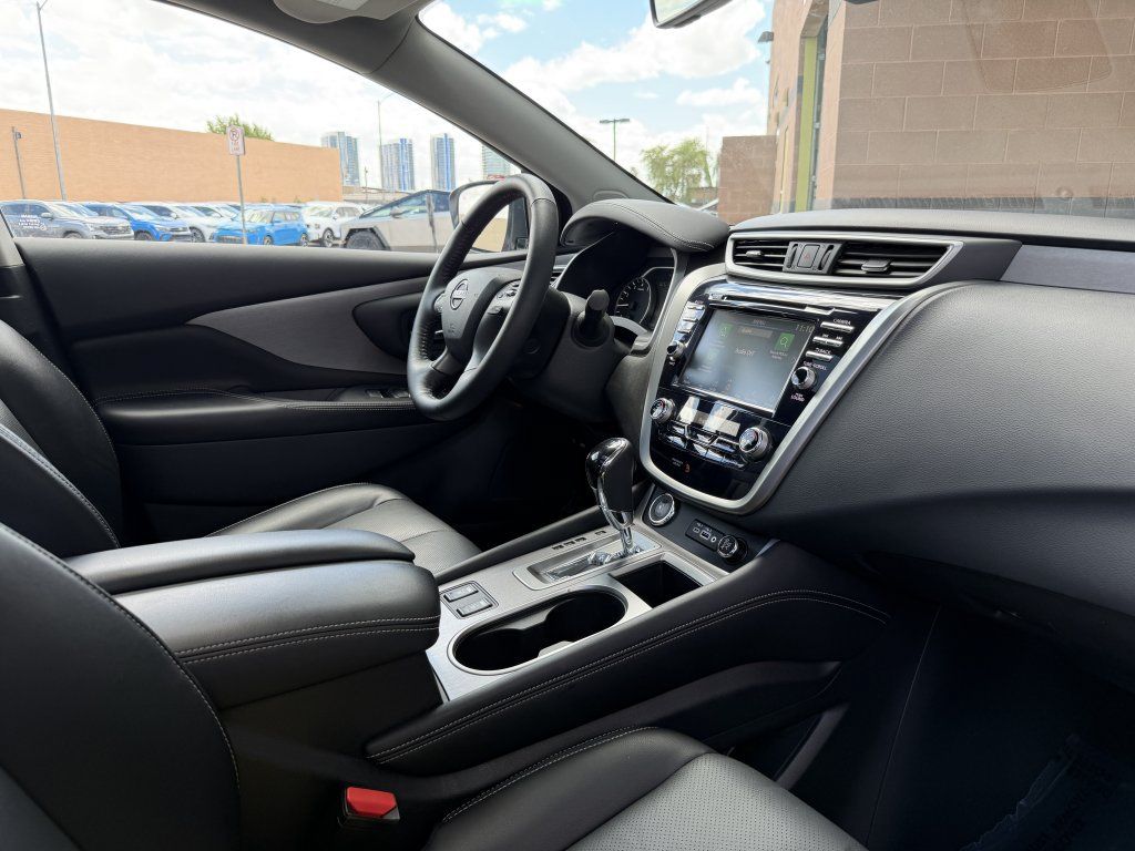 Used 2024 Nissan Murano SL AWD/4WD image 39