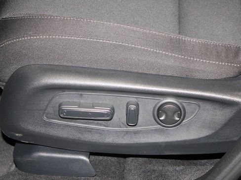 Used 2024 Honda CR-V EX image 13