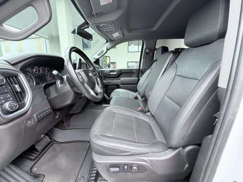 Used 2023 Chevrolet Silverado 2500 LTZ w/ Gooseneck/5TH Wheel Package AWD/4WD image 25