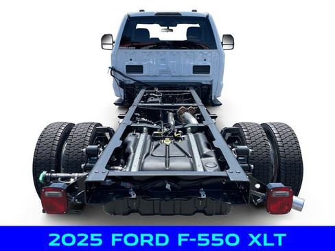 New 2025 Ford F550 4x4 Regular Cab Super Duty w/ XLT Value Package image 5