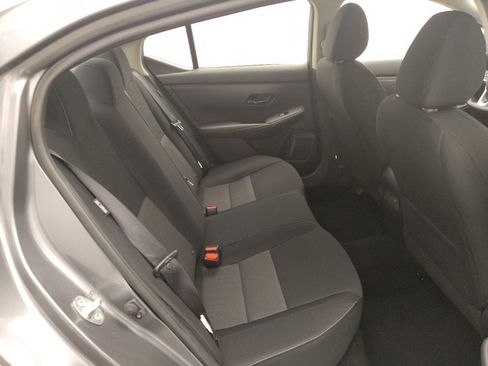 Used 2025 Nissan Sentra SV FWD image 19