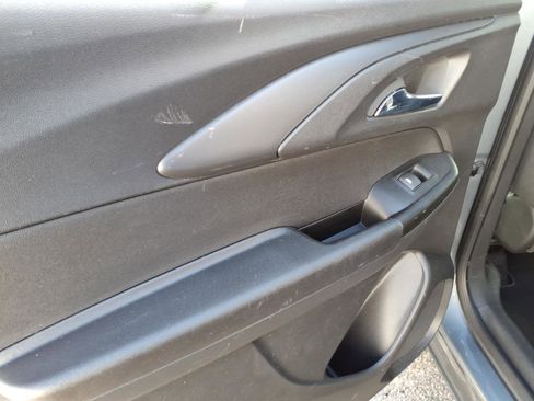 Certified 2022 Chevrolet TrailBlazer LT w/ Convenience Package image 15