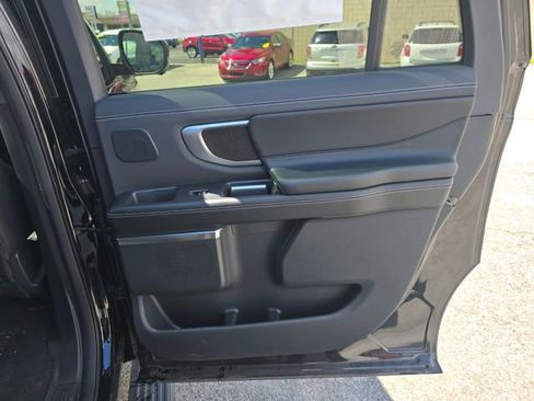 New 2025 Ford Expedition Max Platinum w/ Stealth Performance Package AWD/4WD image 23