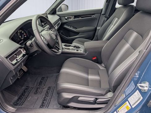 Certified 2025 Honda Civic Sport image 13