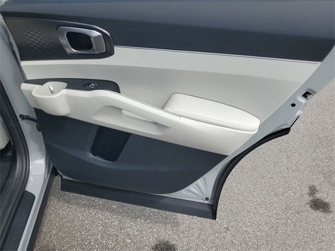New 2026 Kia Sorento S image 21