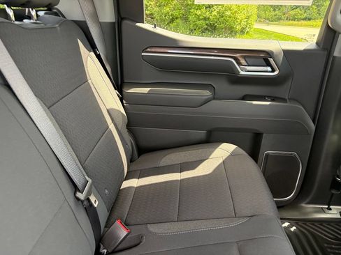 New 2026 Chevrolet Silverado 1500 LT AWD/4WD image 39