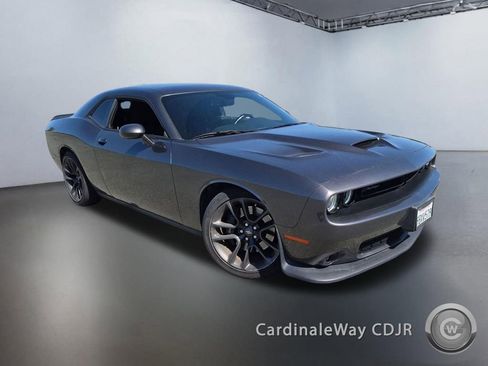 Used 2021 Dodge Challenger R/T Scat Pack RWD image 1