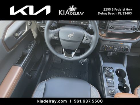 Used 2024 Ford Bronco Sport Outer Banks w/ Tech Package image 13