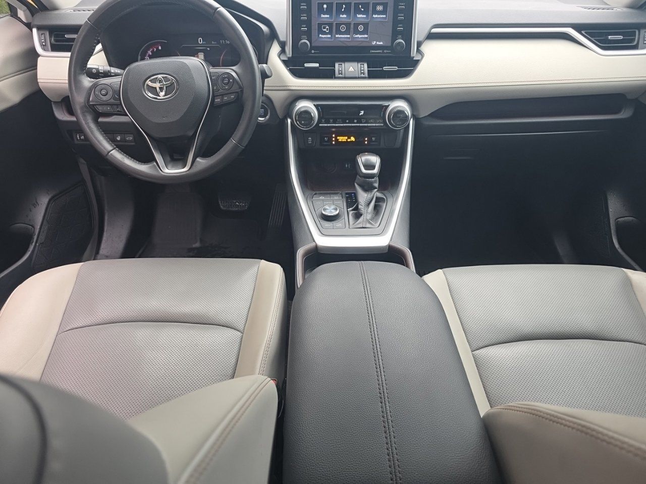 Used 2019 Toyota RAV4 Limited w/ Cold Weather Package AWD/4WD image 38