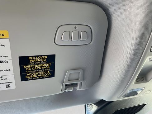 New 2025 Ford Escape SE w/ PHEV Premium Package image 34