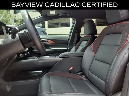 Used 2024 Chevrolet Equinox EV RS FWD image 21