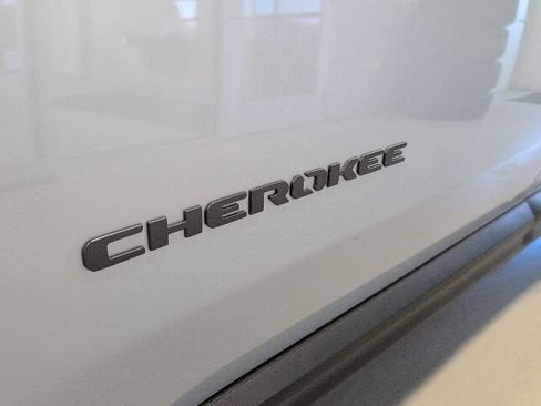 New 2026 Jeep Cherokee Laredo AWD/4WD image 10