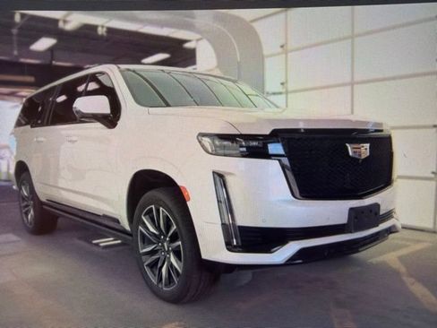Used 2021 Cadillac Escalade ESV Sport w/ Driver Assist Tech Package AWD/4WD image 1
