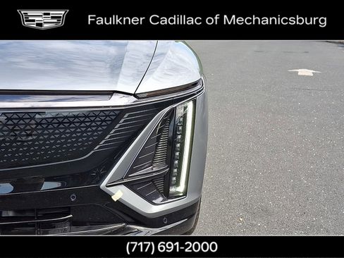 New 2025 Cadillac Lyriq Sport AWD/4WD image 10
