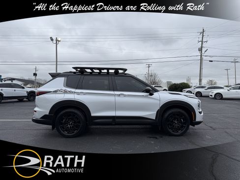 New 2026 Mitsubishi Outlander Trail Edition image 10