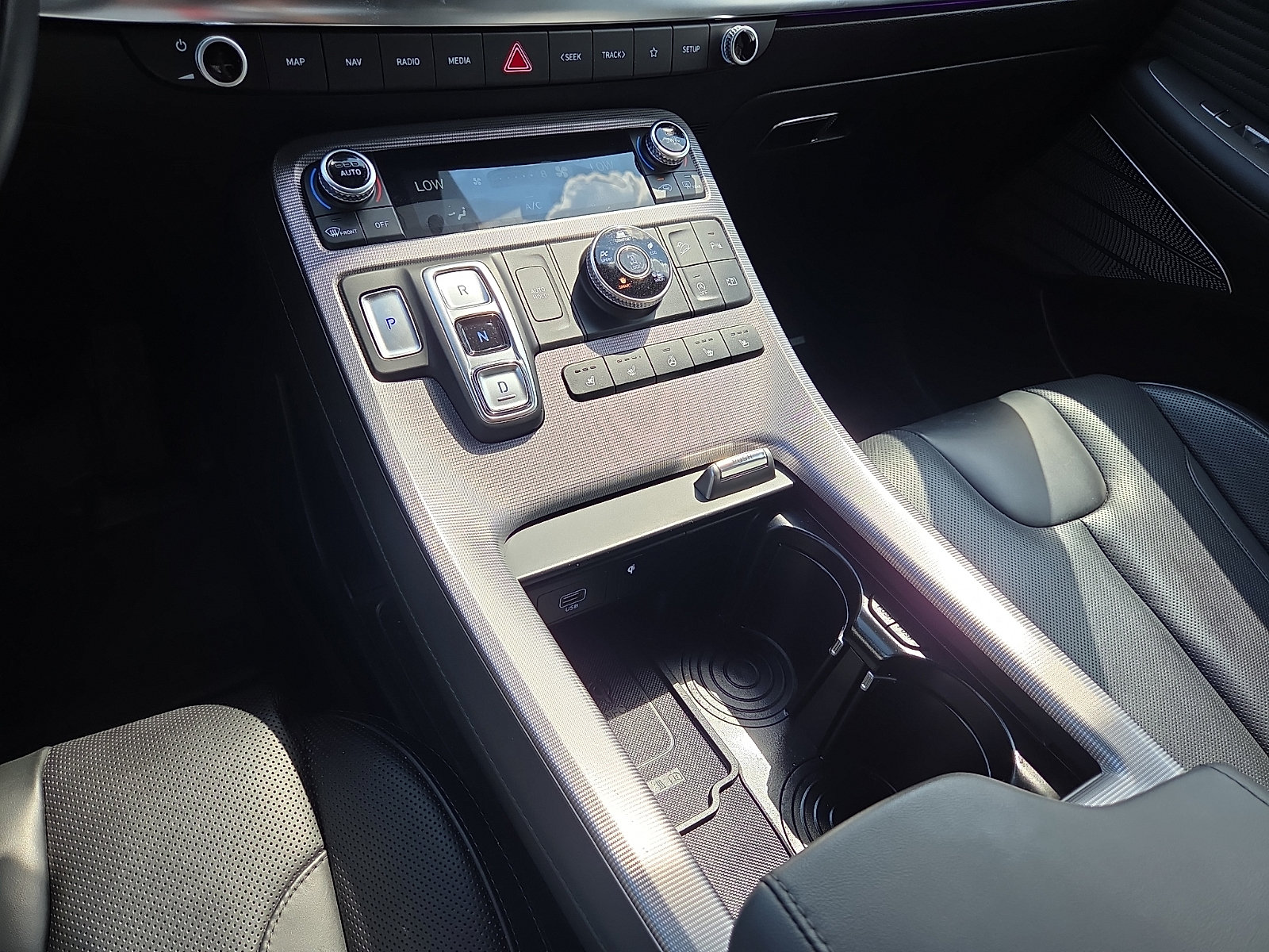 Used 2025 Hyundai Palisade Calligraphy AWD/4WD image 25