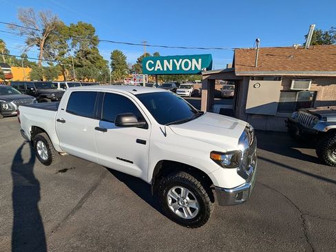 Used 2015 Toyota Tundra SR5 image 39