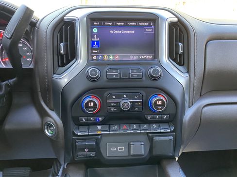 Used 2020 Chevrolet Silverado 2500 LTZ w/ LTZ Convenience Package image 25