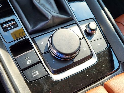 Certified 2025 MAZDA CX-50 Meridian Edition w/ Apex Package image 23