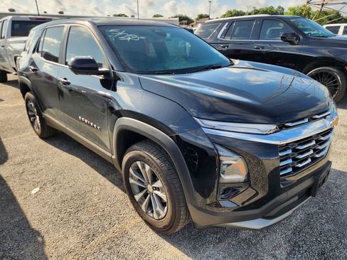 Used 2026 Chevrolet Equinox LT w/ Safety and Technology Package FWD image 1