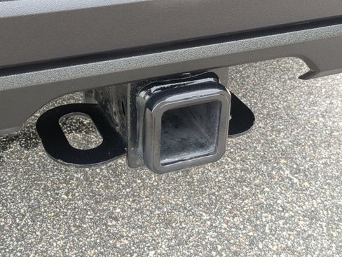 Used 2023 Toyota Tundra Limited w/ Power Package AWD/4WD image 38